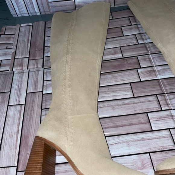 New Vince Camuto-Englea Square-Toe Boot Size 6 - Picture 7 of 11